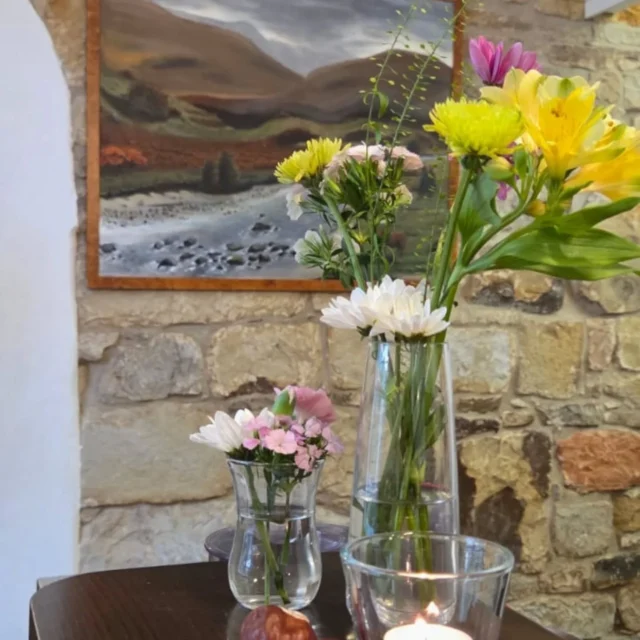 Wir präsentieren euch die neue Ausstellung vom Künstler Josef Kraus in unserem Café.